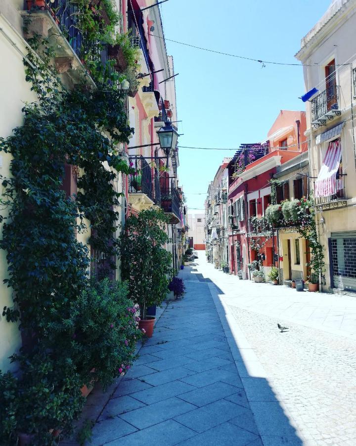 Bubibi Apartment Cagliari Bagian luar foto